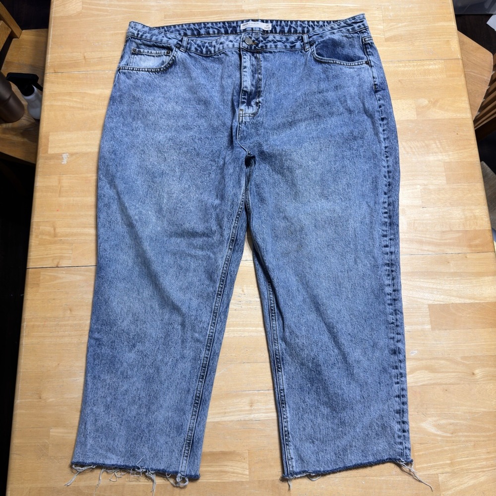 ASOS Men's Jeans Acid Light Wash Denim Raw Hem DIY Cut Off Casual Size 44x25